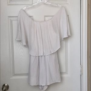 alice and olivia white  off shoulder romper